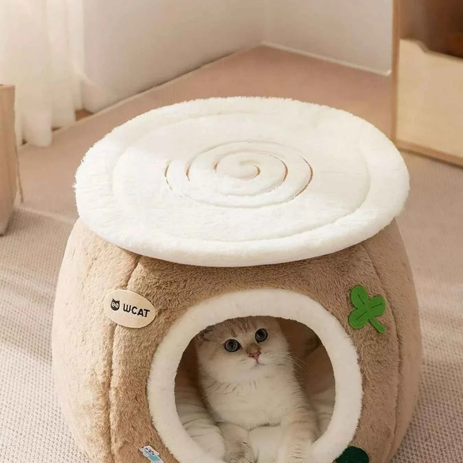 Pet Bed Tree Stump Shaped - Cozy Semi-Enclosed Cave
