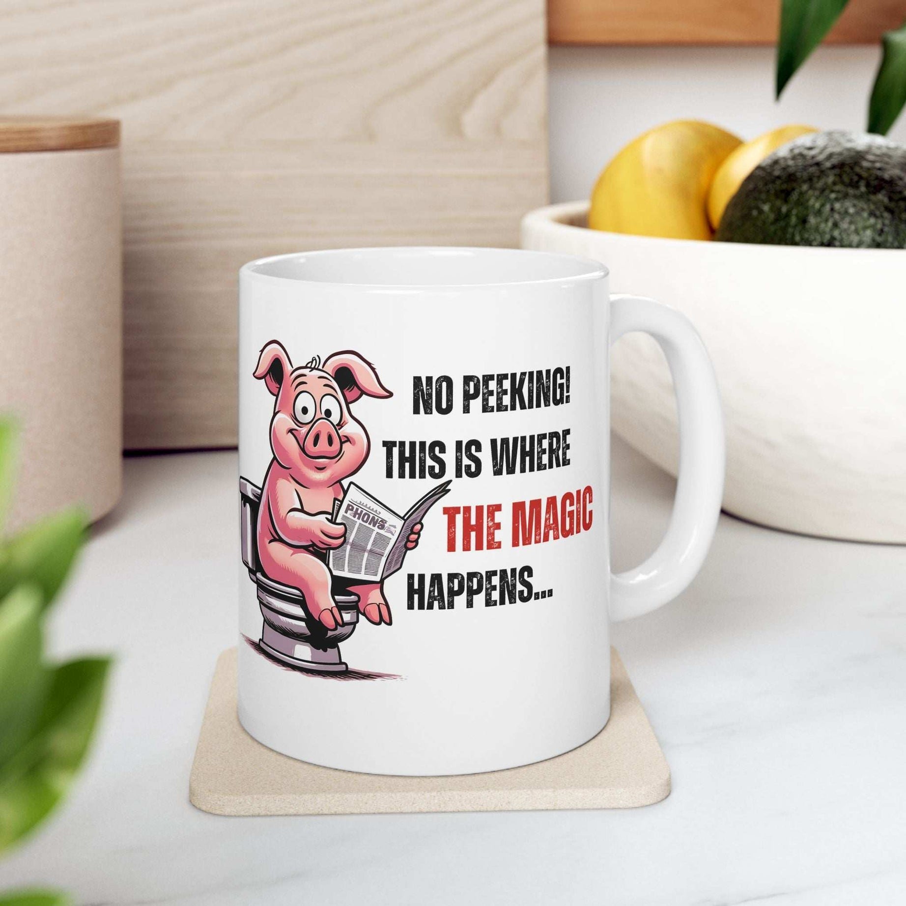 Funny Ceramic Mug - 'No Peeking!' Pig Design - Perfect Gift for Friends or Family