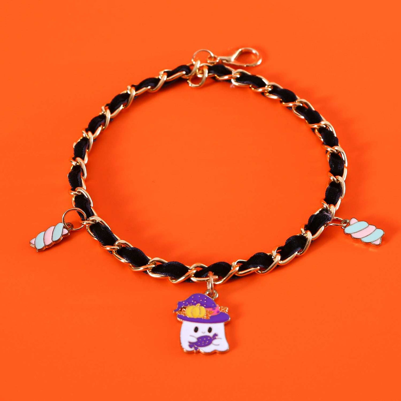 Luxurious Velvet Halloween Pet Collar - Gothic Bat Dripping Design