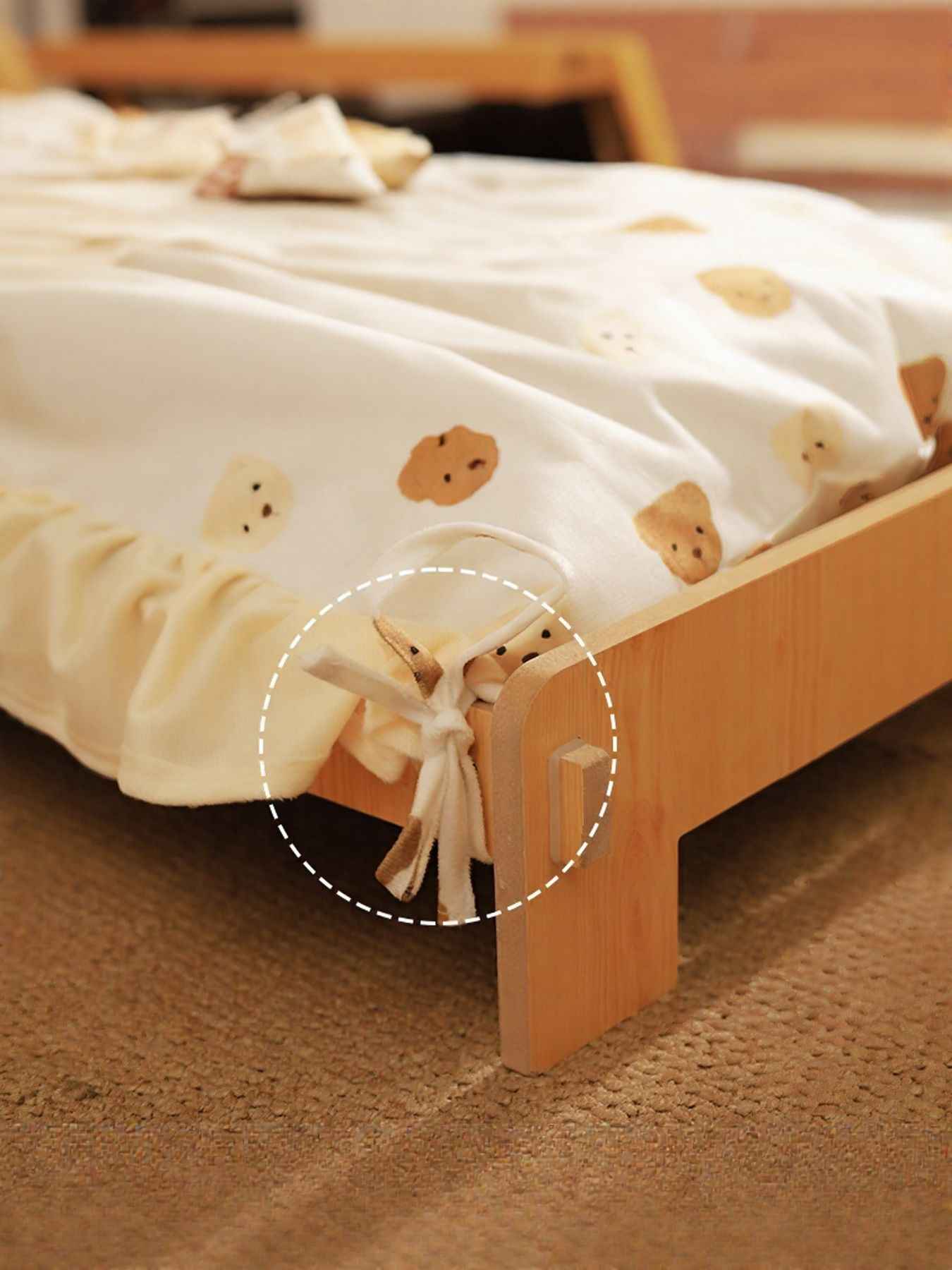Wooden Pet Bed Frame - Miniature Bear Headboard with Bedding Set