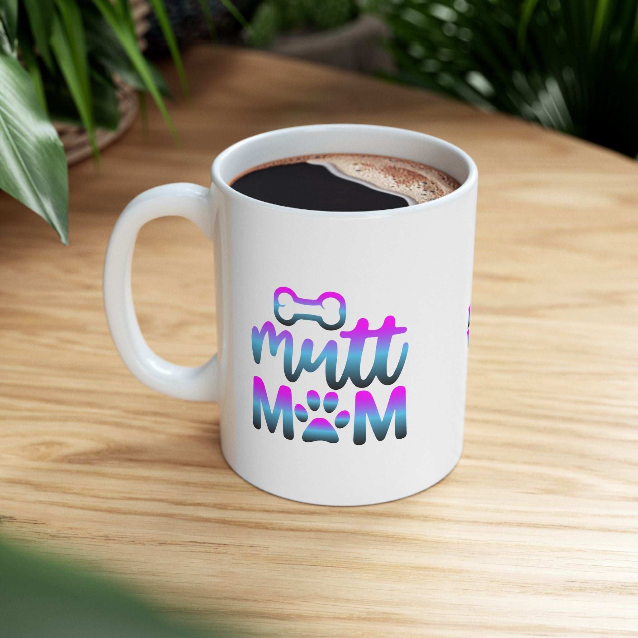 Cute Mutt Mom Ceramic Mug - Ideal Gift for Animal Lovers