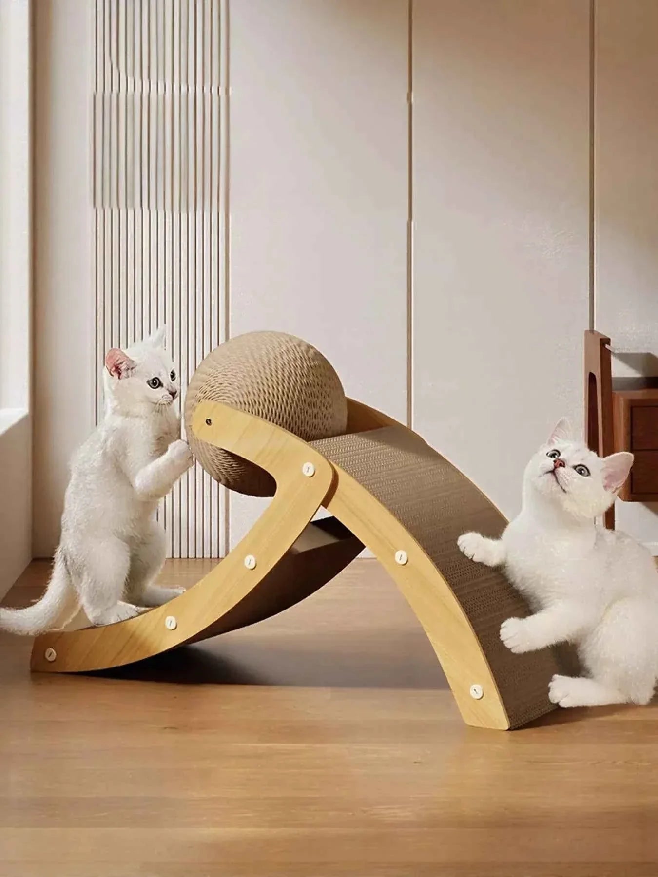 Cat Scratching Post - Interactive Ball & Ramp