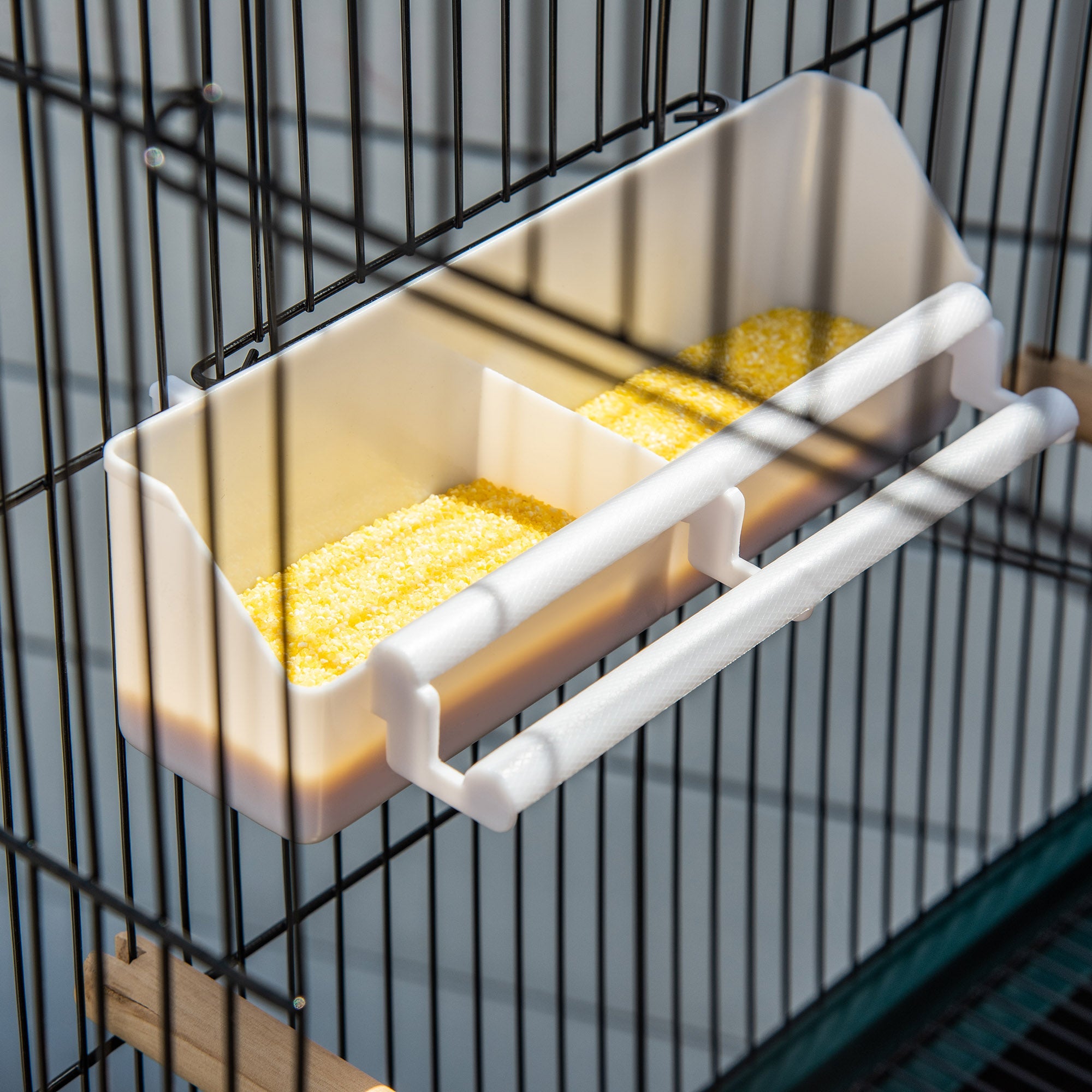 Large Bird Cage with Wide Wingspan Space