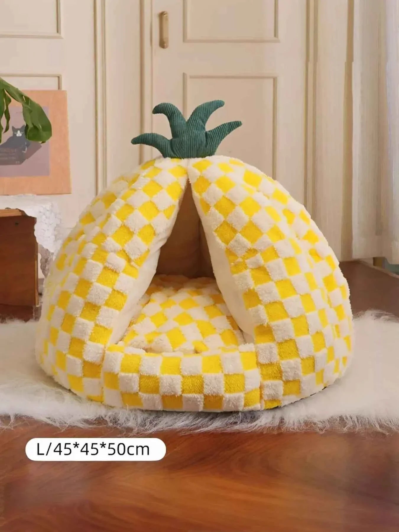 Pet Bed Pineapple Shaped - Cozy Semi-Enclosed Nest