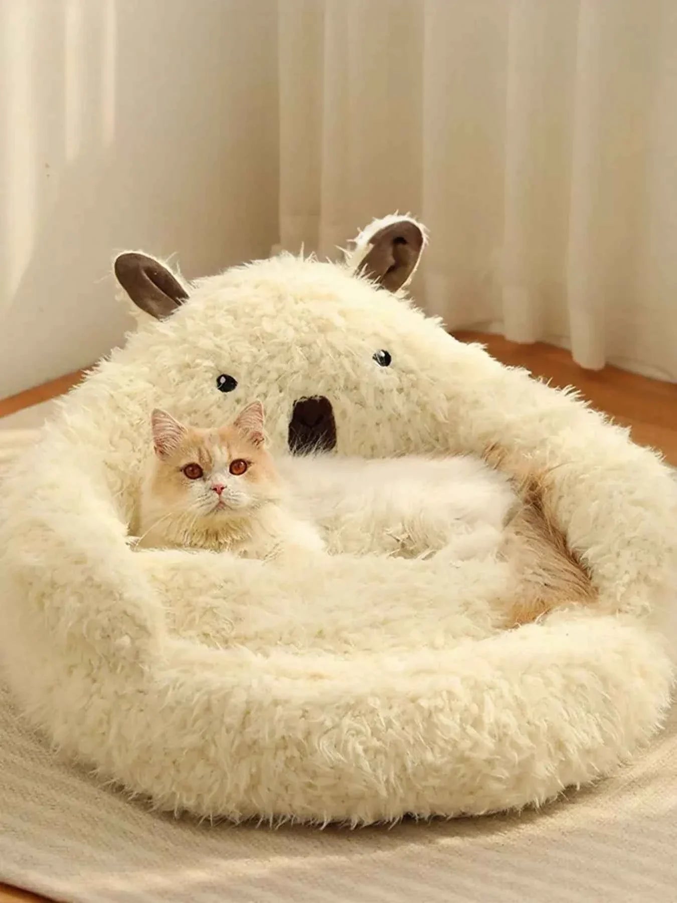 Cozy Pet Nest - Bear-Shaped Plush Bed