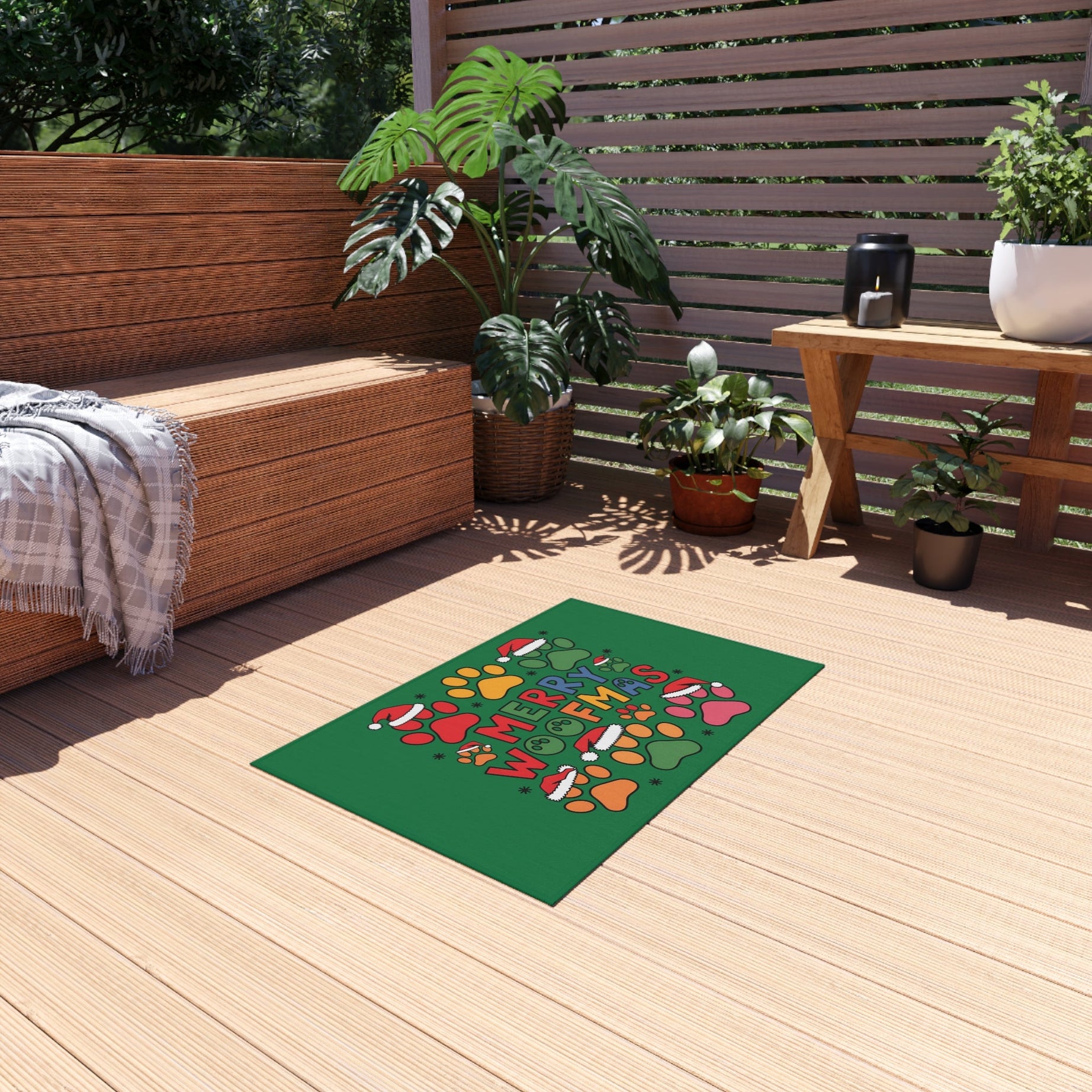 Merry Woofmas Outdoor Rug — Festive Paw Print Christmas Doormat
