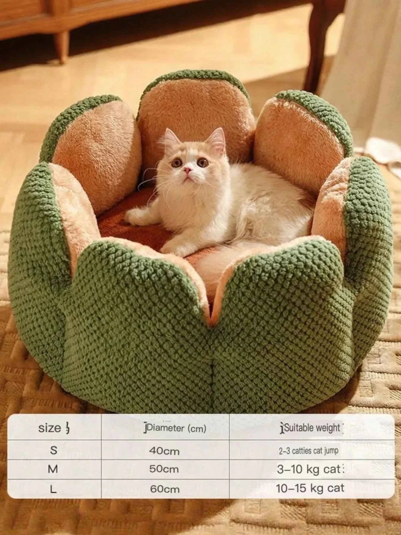 Plush Cozy Pet Nest - Fun Flower Petal