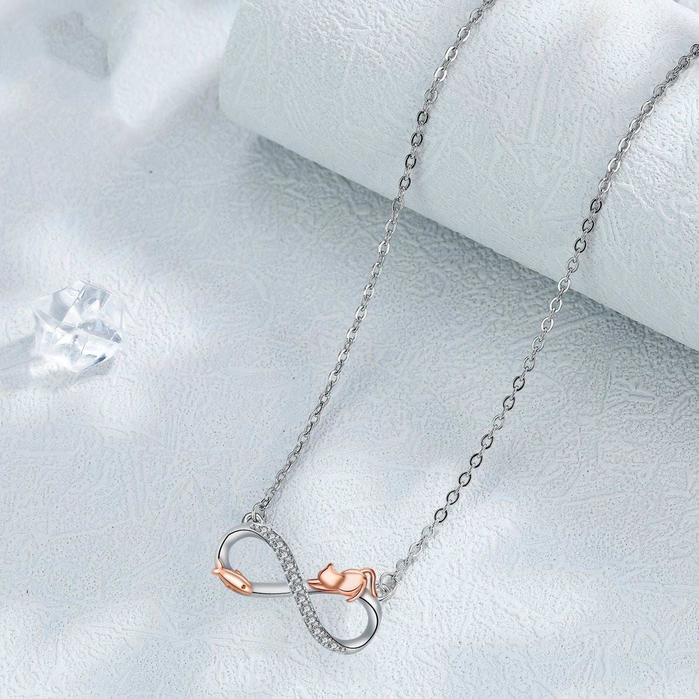 Special-interest Design Infinite Symbol Pendant Cat Necklace Gift