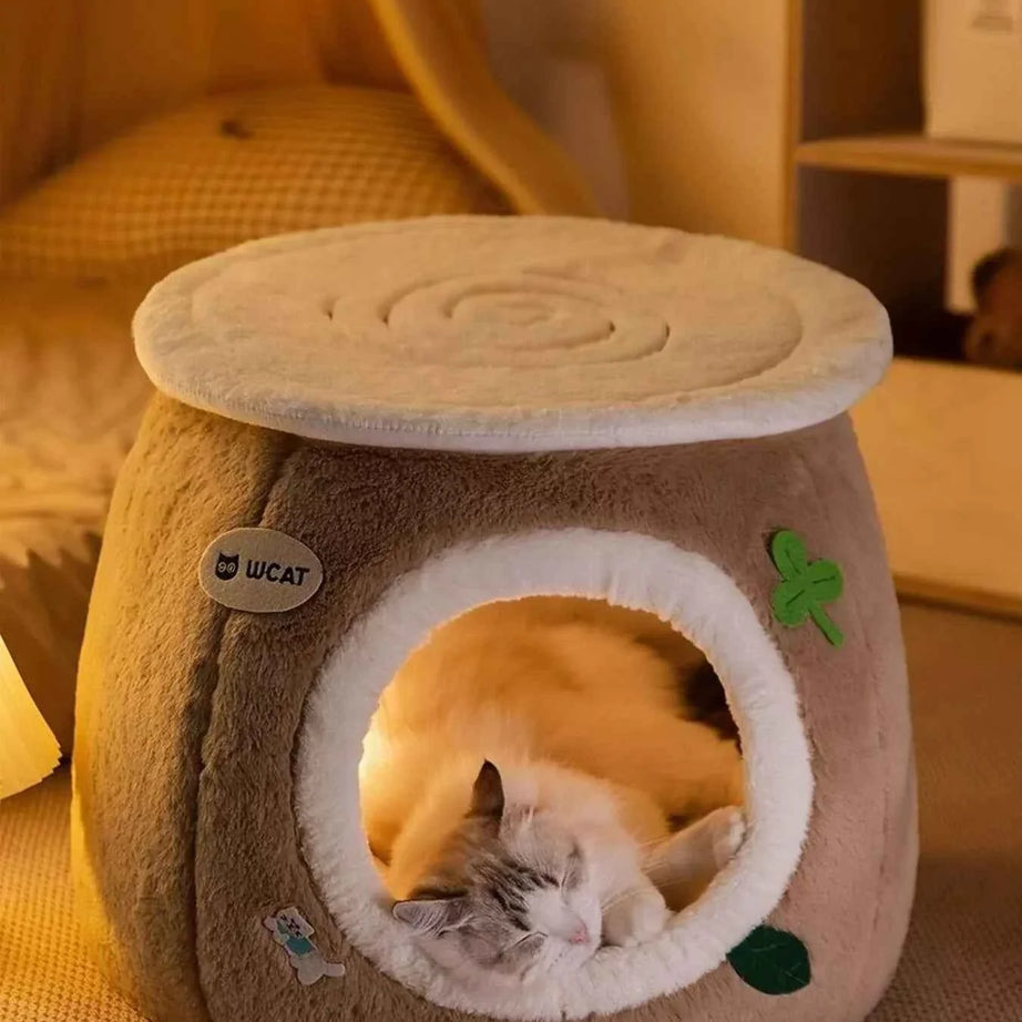 Pet Bed Tree Stump Shaped - Cozy Semi-Enclosed Cave