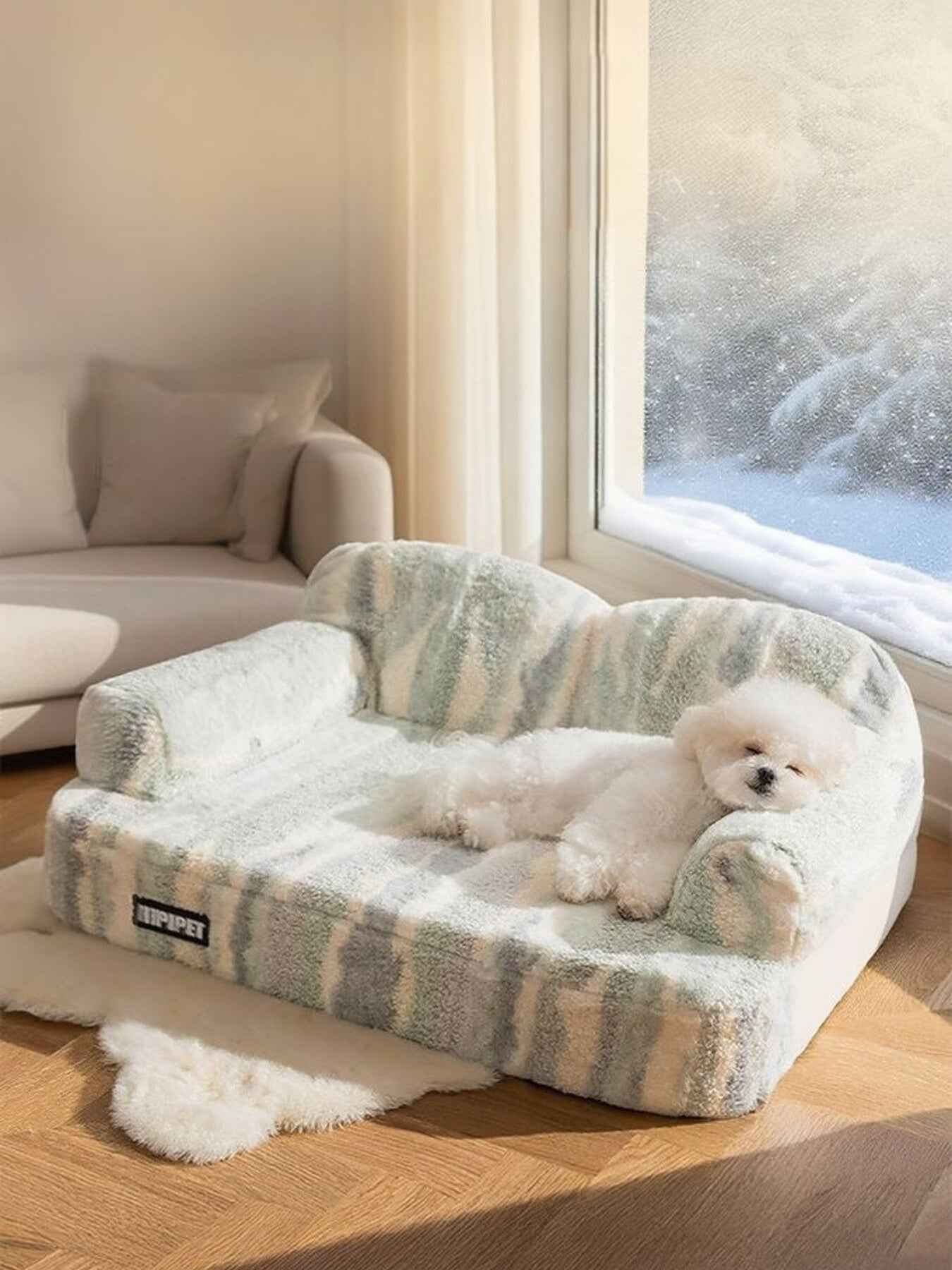 Pet Plush Bolster Bed Semi-Enclosed - Cozy Nest for Cats and Dogs