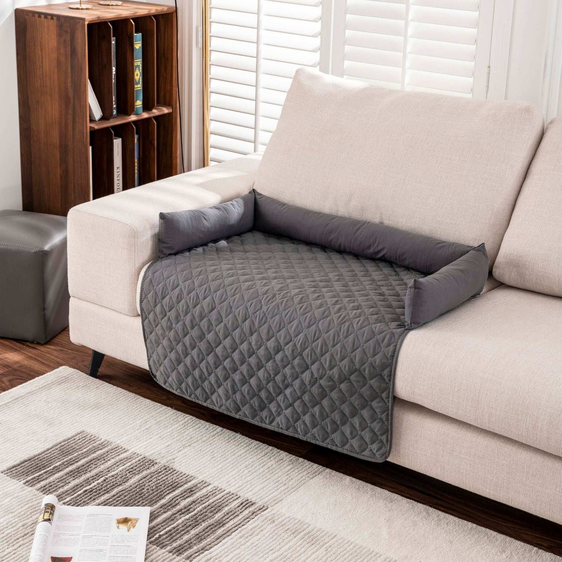 Waterproof Pet Mat with Side Bolsters - Furniture Protector Cover