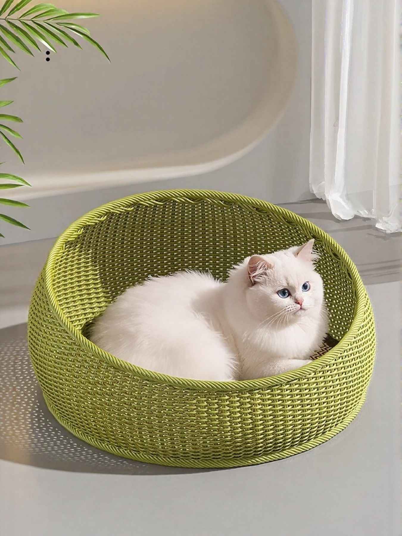 Round Woven Rattan Pet Nest