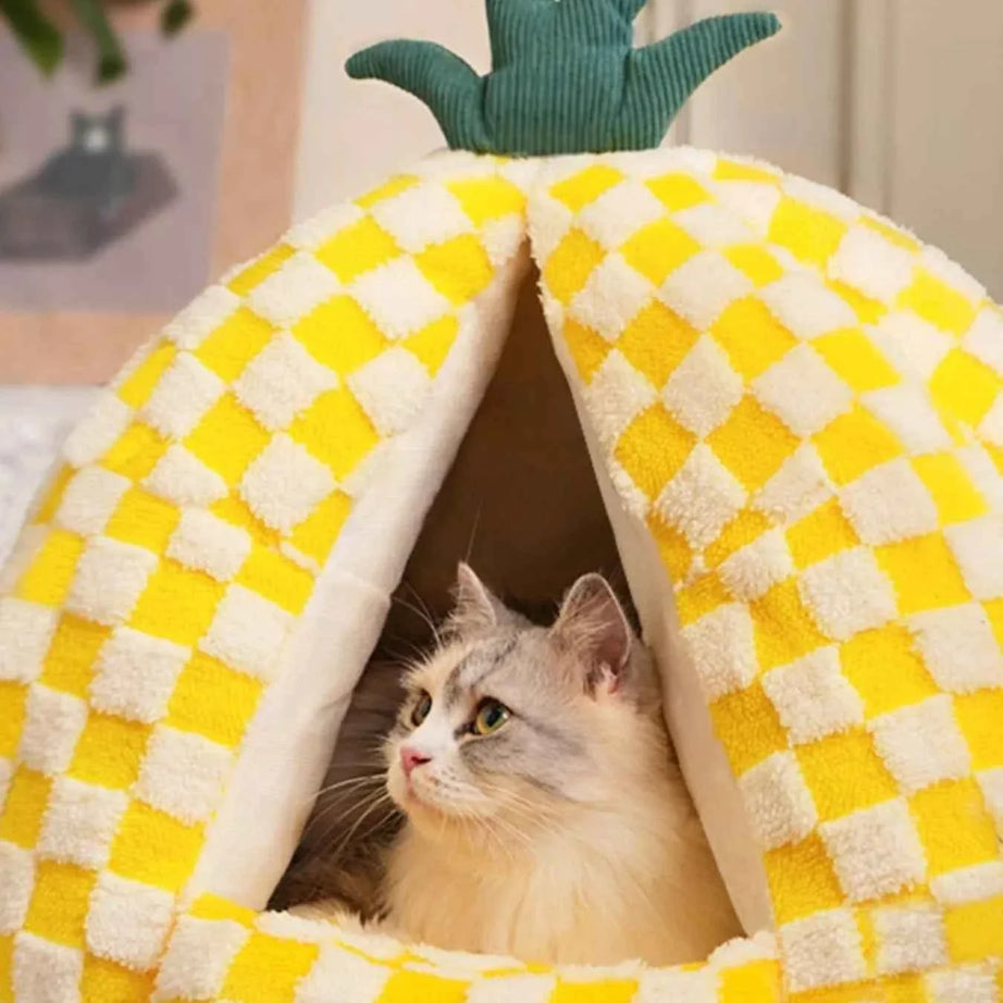 Pet Bed Pineapple Shaped - Cozy Semi-Enclosed Nest