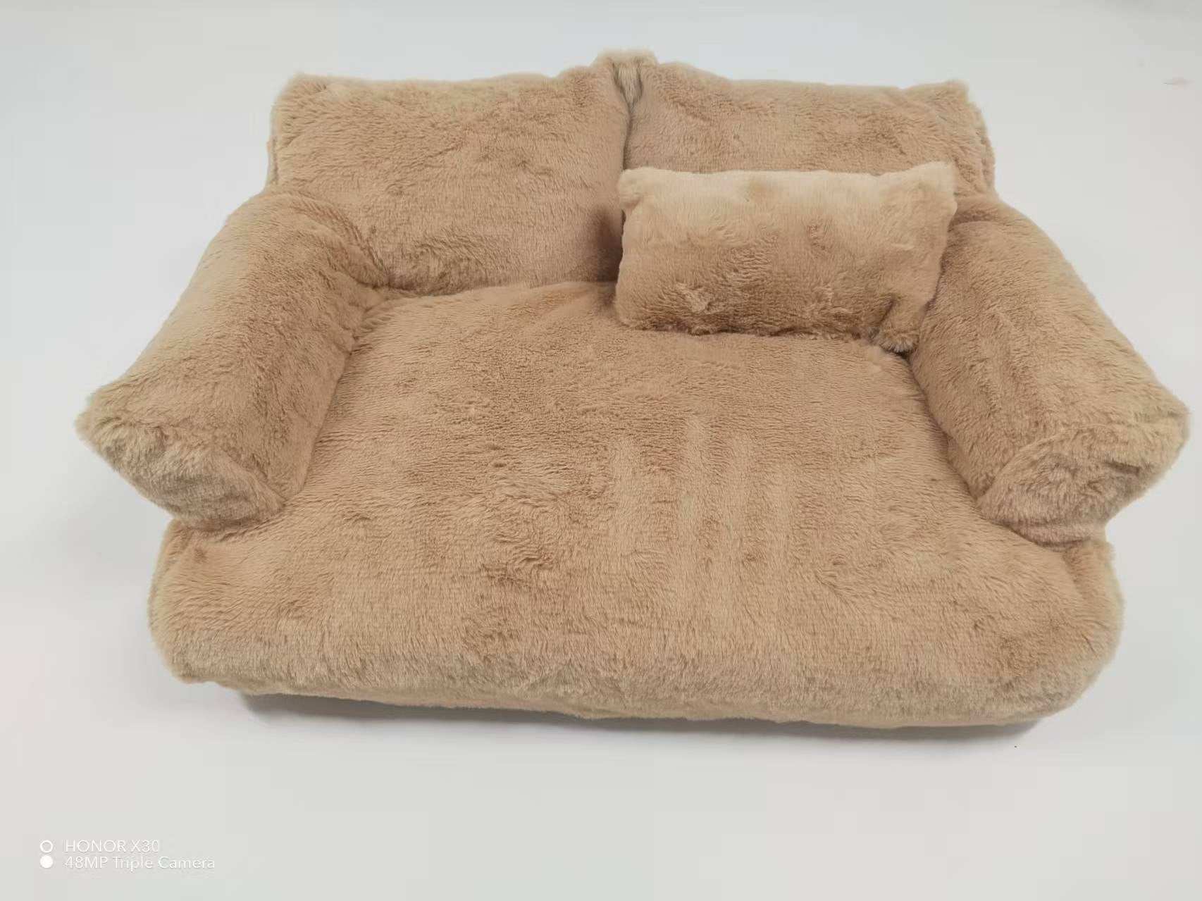 Pet Mini Sofa for Cats and Dogs - Luxury Couch Bed