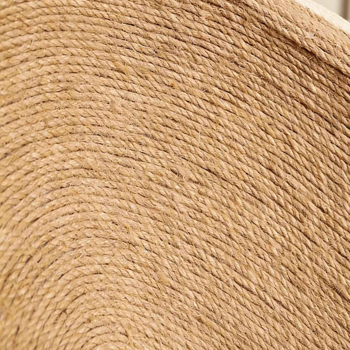Cat Scratcher Nest Bed - Semi-enclosed with Hemp Rope