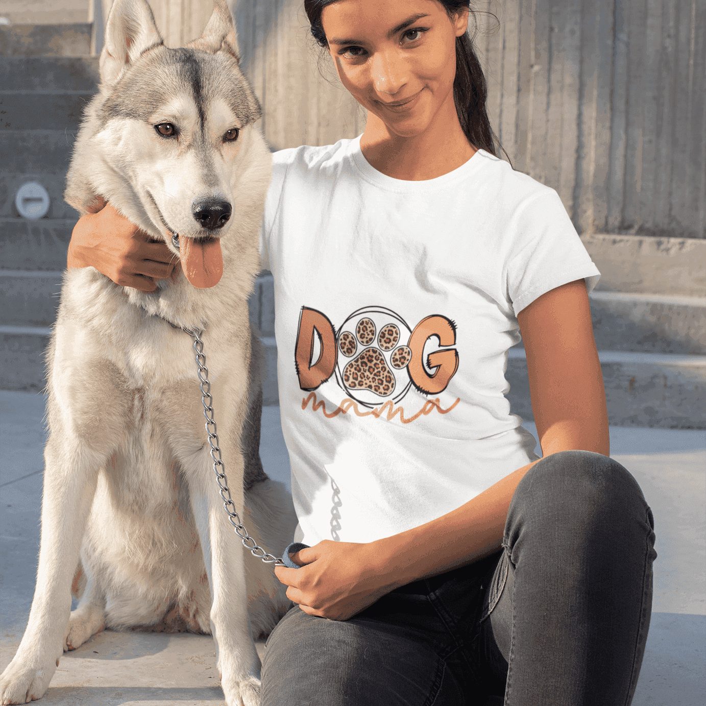 Dog Mama Tee - Women's Favorite Cute Dog Mom Shirt