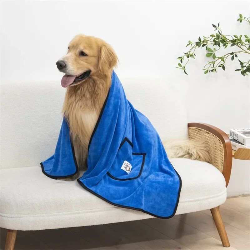 Pet Towel Dog Bathrobe Water Absorbent And Quick Drying Cleaning