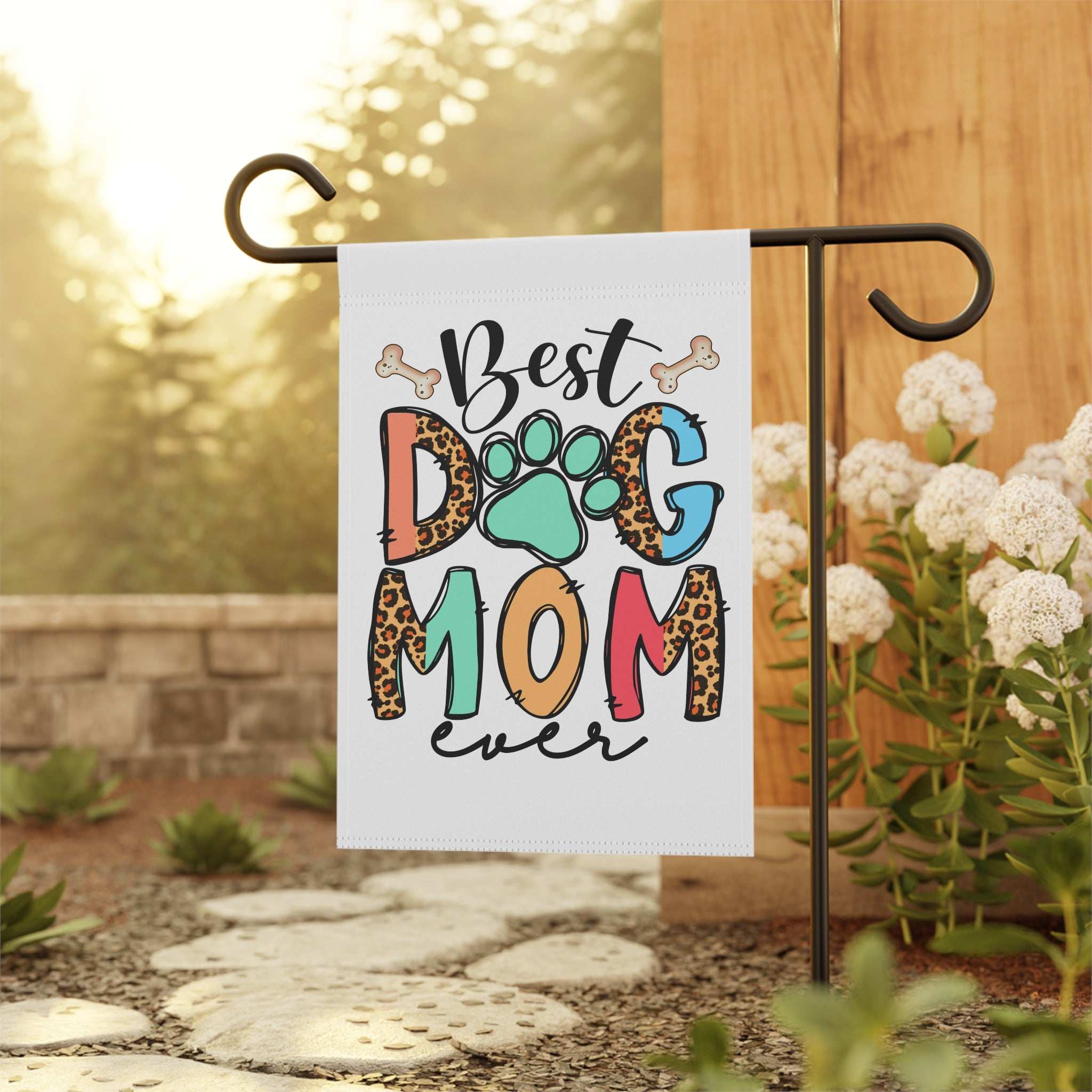 Dog Mom Garden Flag - Home and Garden Decoration