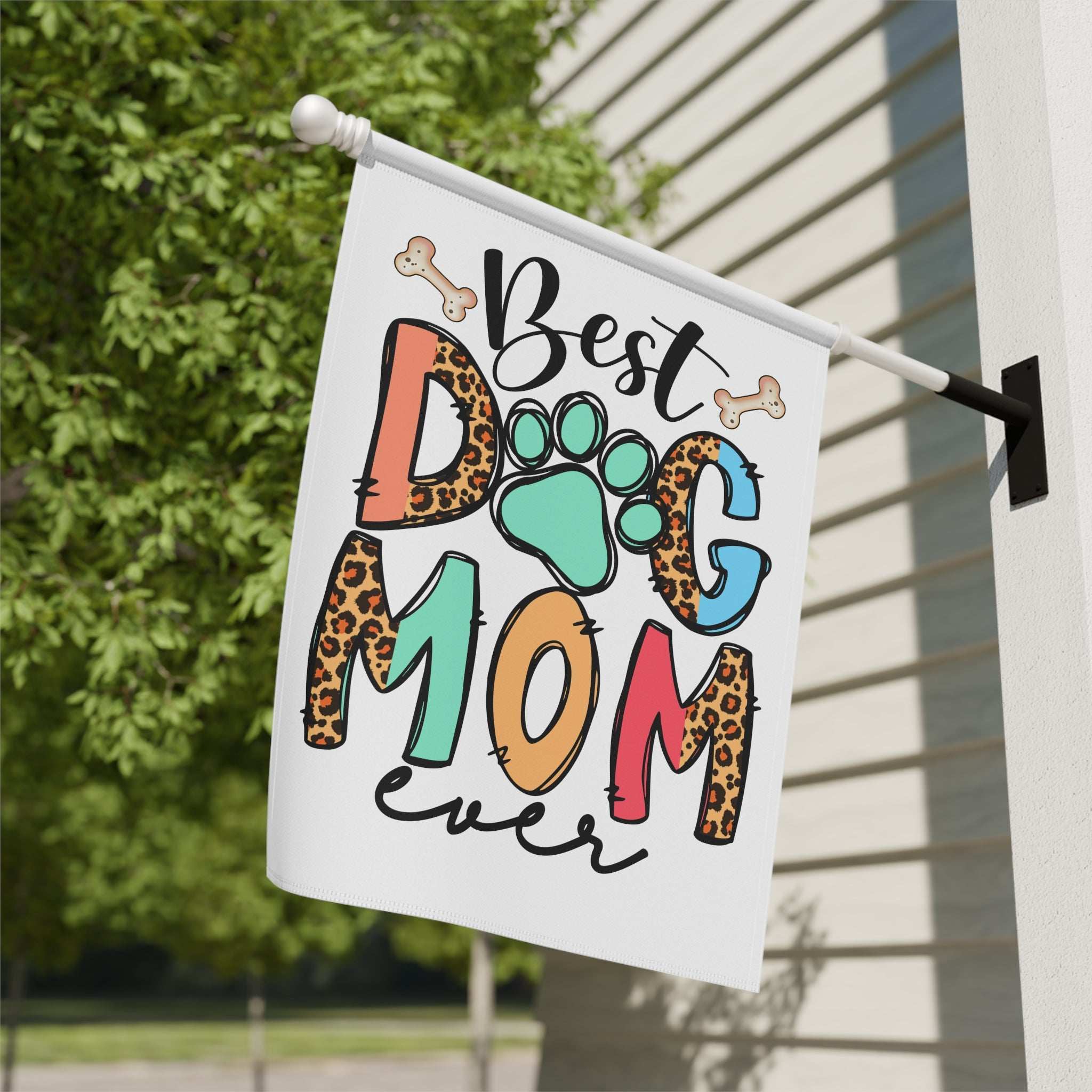 Dog Mom Garden Flag - Home and Garden Decoration